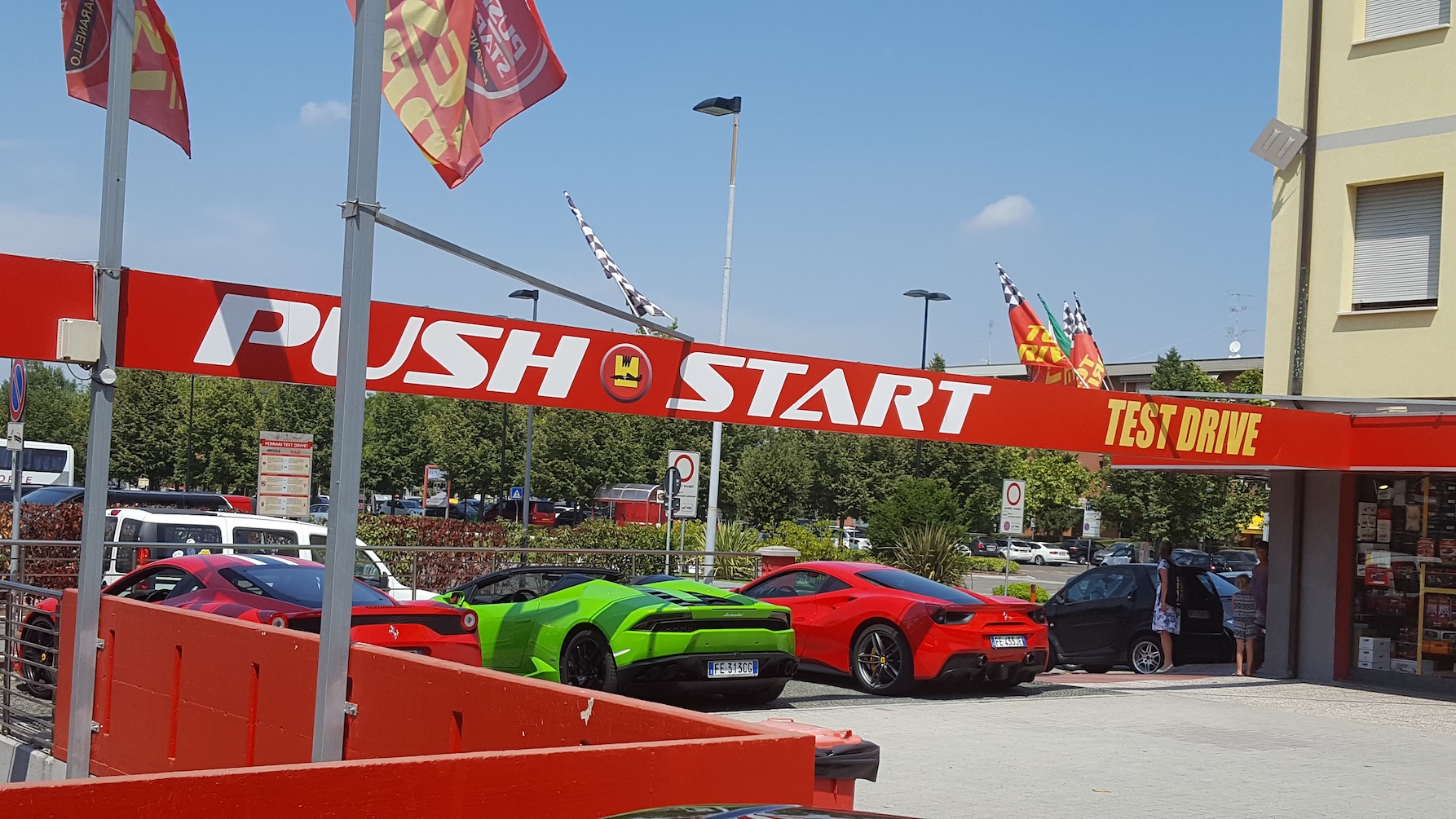 Ferrari_daily_tour_from_Florence